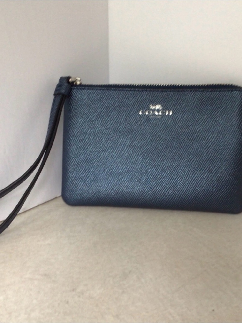 COACH Midnight Blue Corner Zip Crossgrain Leather Wristlet Strap